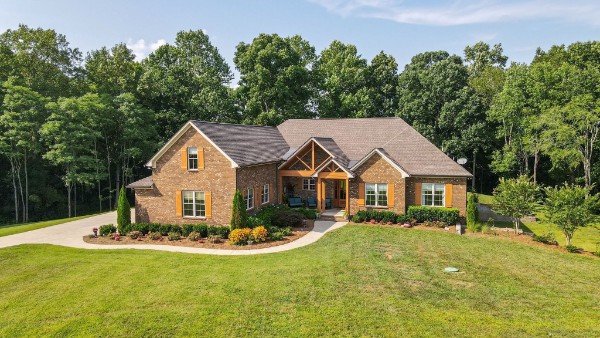 3530 Prominence Dr, Spring Hill, TN 37174
